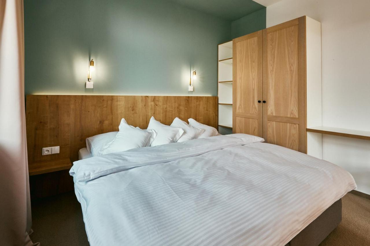 Hotel A Hostinec Slunce Osecna Eksteriør bilde