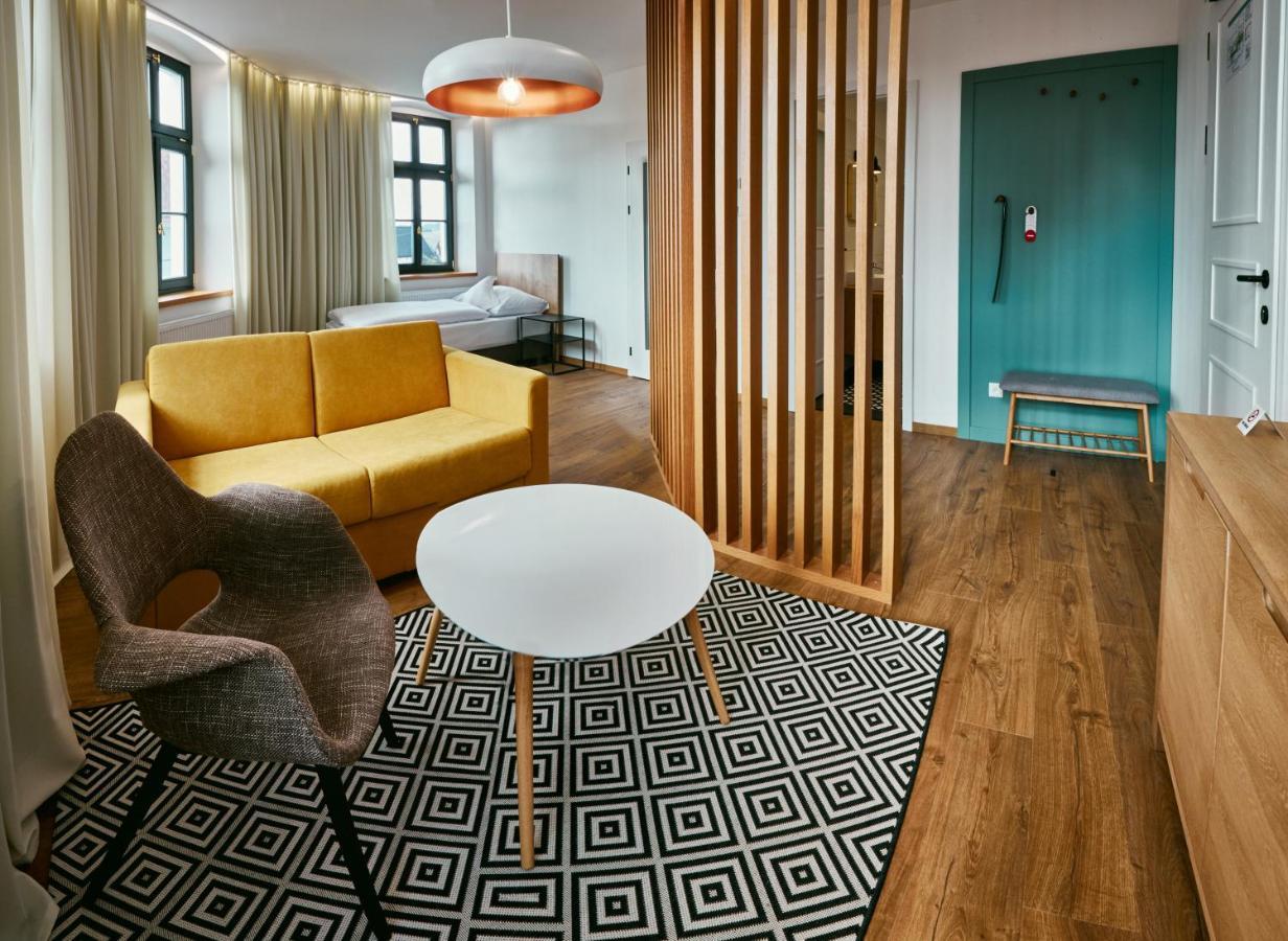 Hotel A Hostinec Slunce Osecna Eksteriør bilde